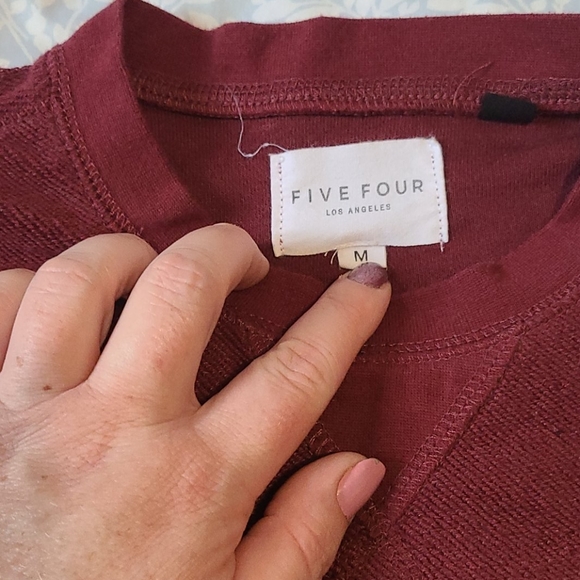 🍍Maroon Sweater🍍 - Picture 3 of 7